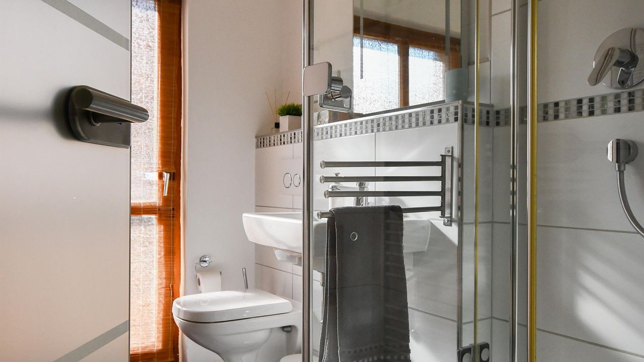 Bad im 1. Stock Bad im 1. Stock